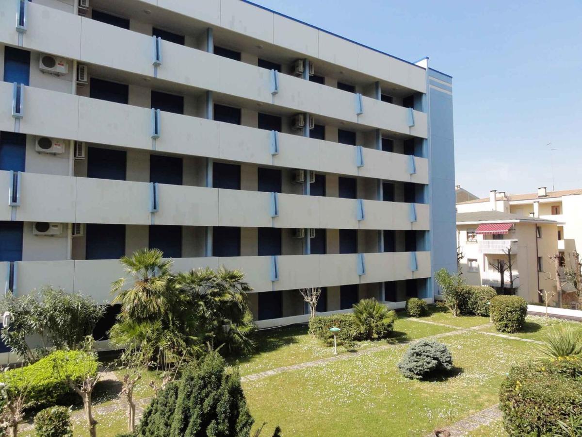 Apartment In 35830 Bibione